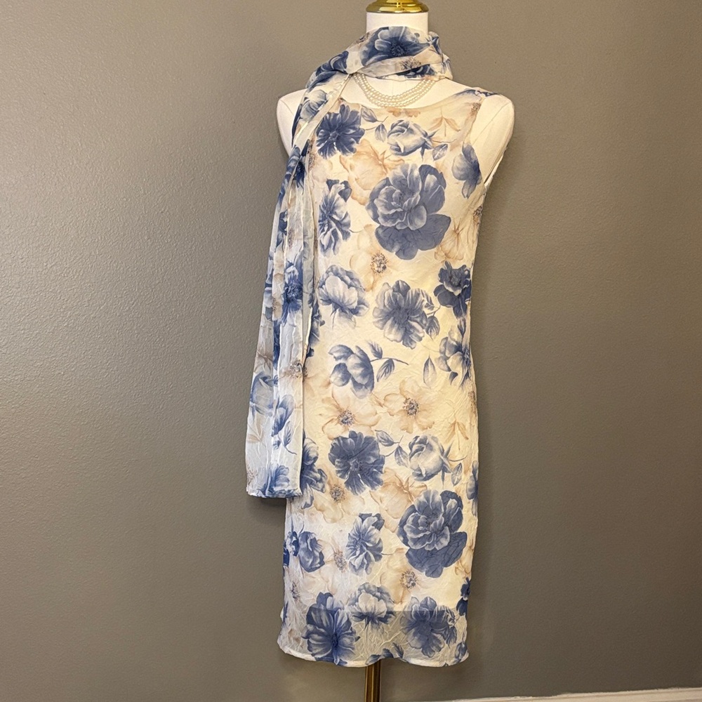 I.N. San Francisco Blue Floral Midi Dress